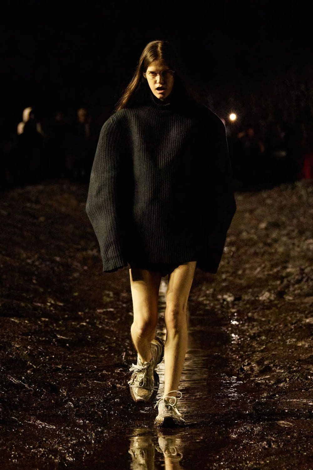 Balenciaga 春夏 2023 核泥秀 Runway 4杂志