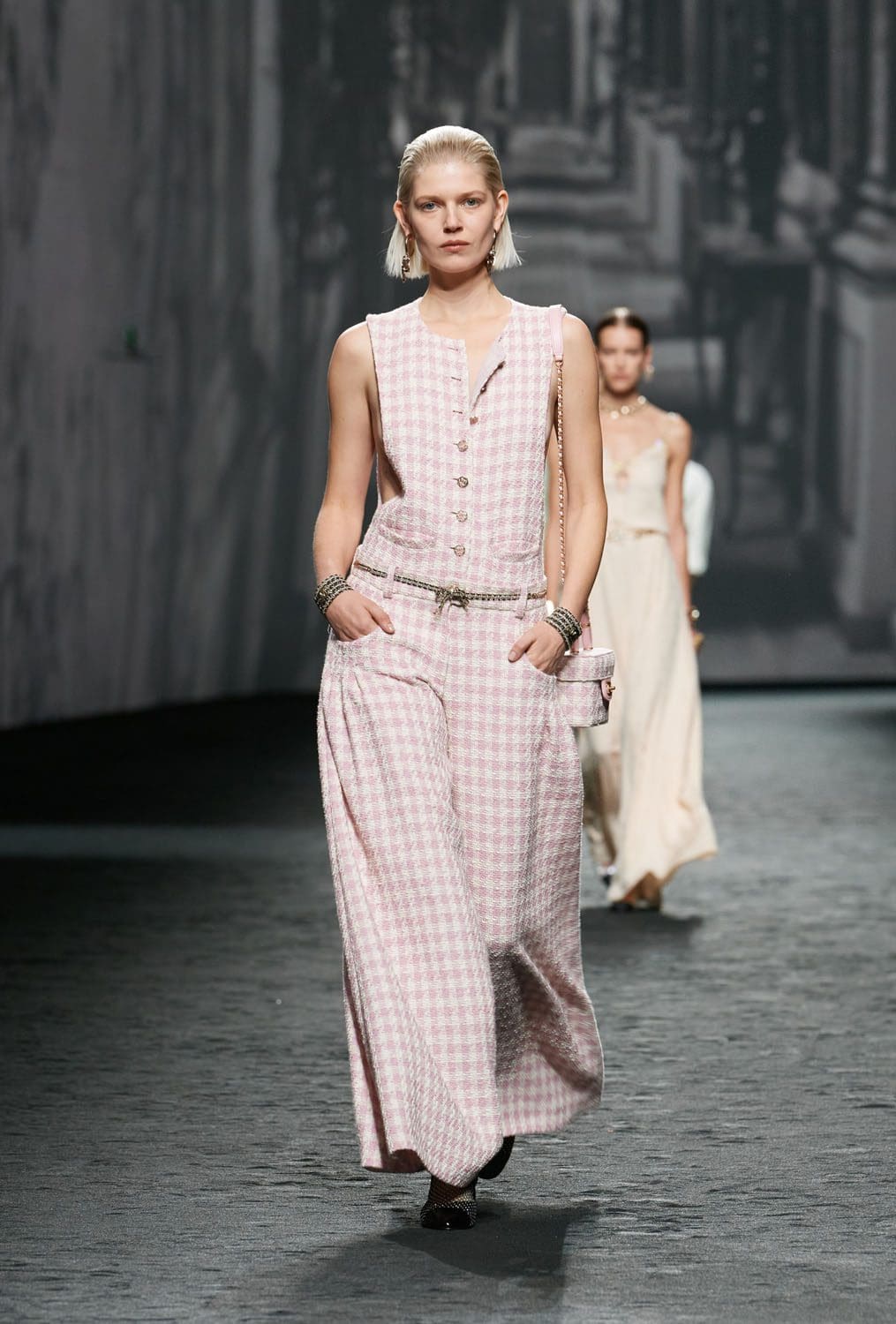 Chanel Spring Summer 2023 Ready to Wear Runway Magazine 31