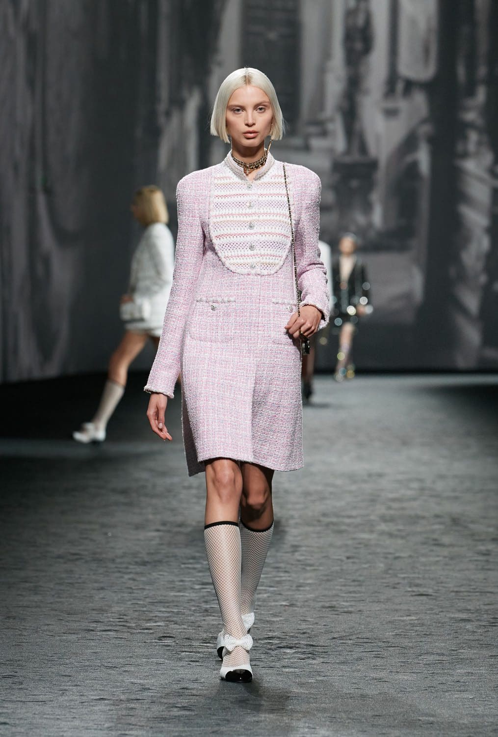 Chanel Spring Summer 2023 Ready to Wear Runway Magazine 37
