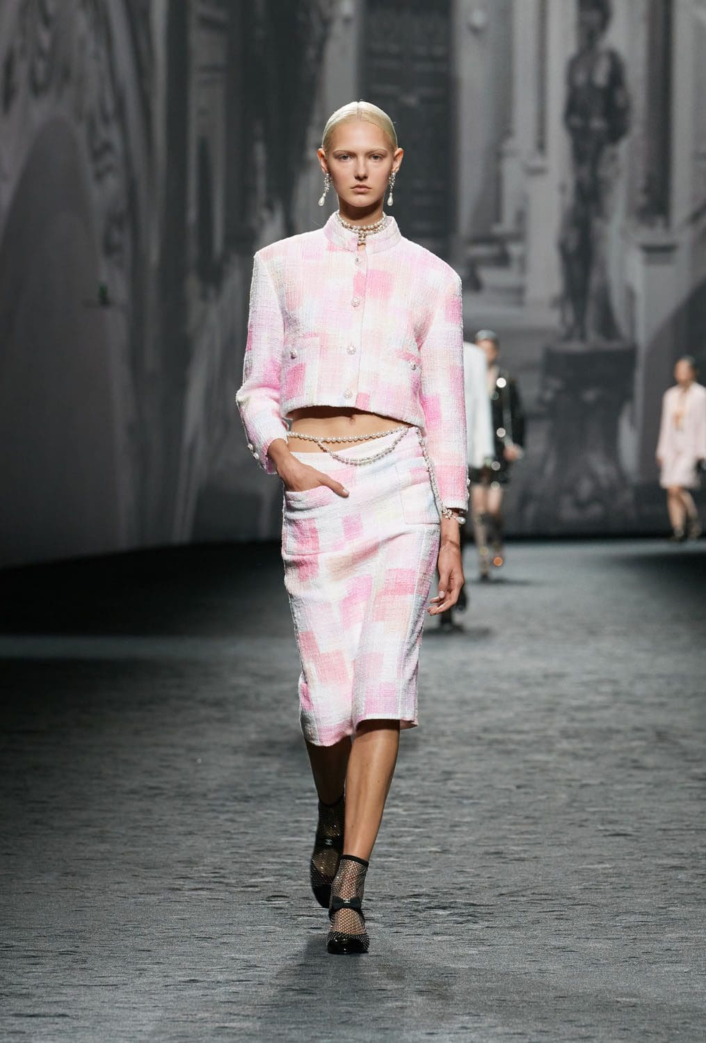 Chanel Spring Summer 2023 Ready to Wear Runway Magazine 38