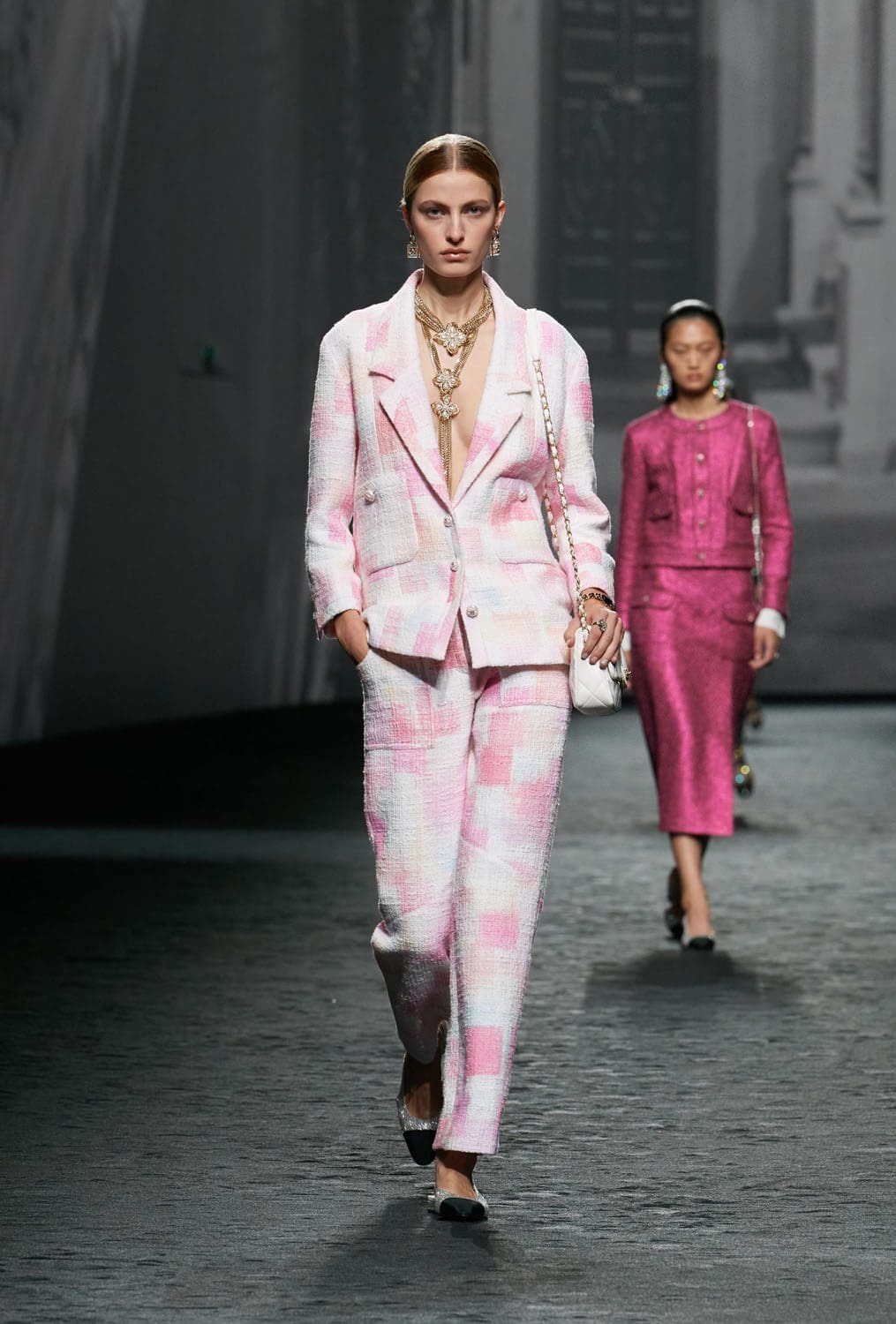 Chanel Spring Summer 2023 Ready to Wear Runway Magazine 39