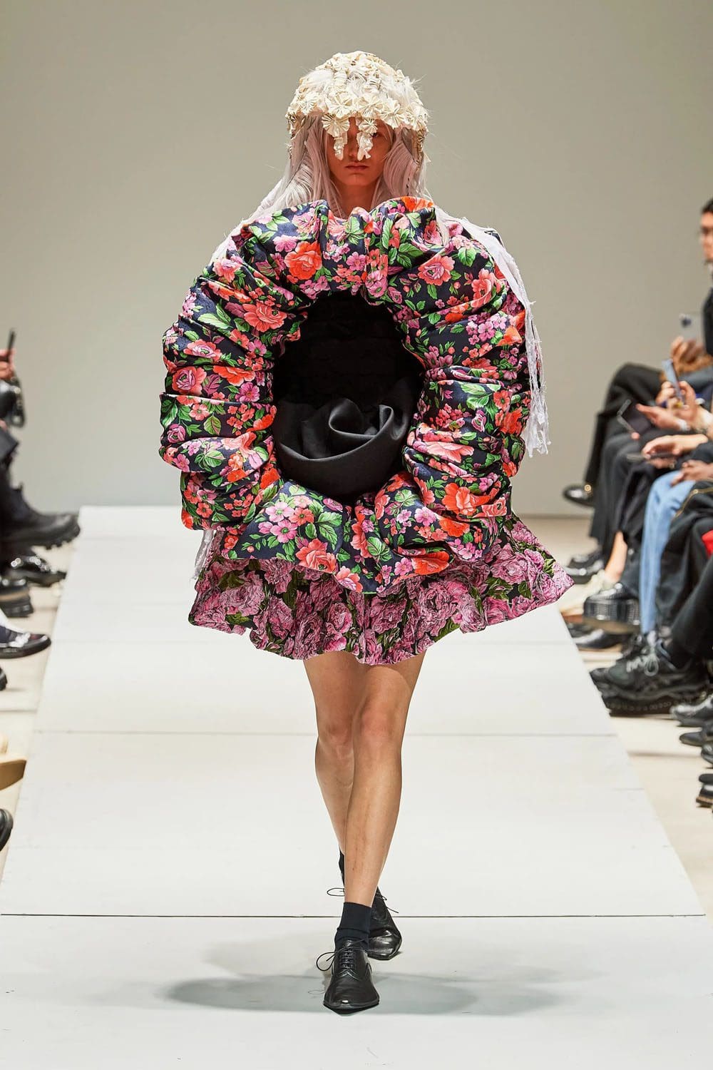Comme des Garcons Spring Summer 2023 Runway Magazine 16