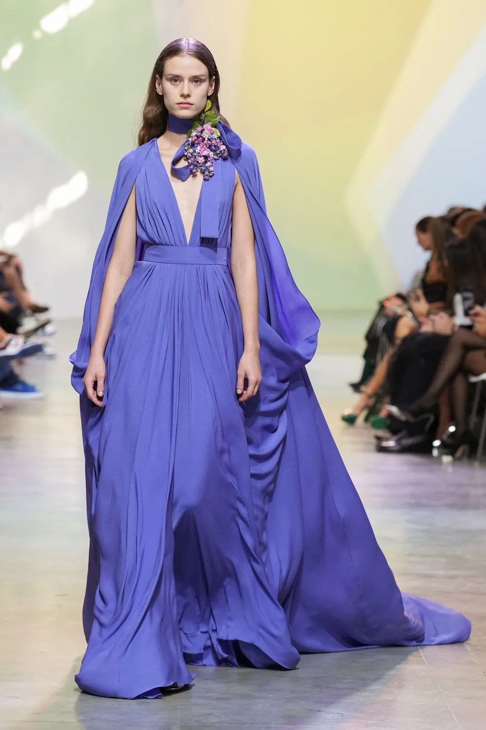 Elie Saab Primavera Verão 2023 Runway revista