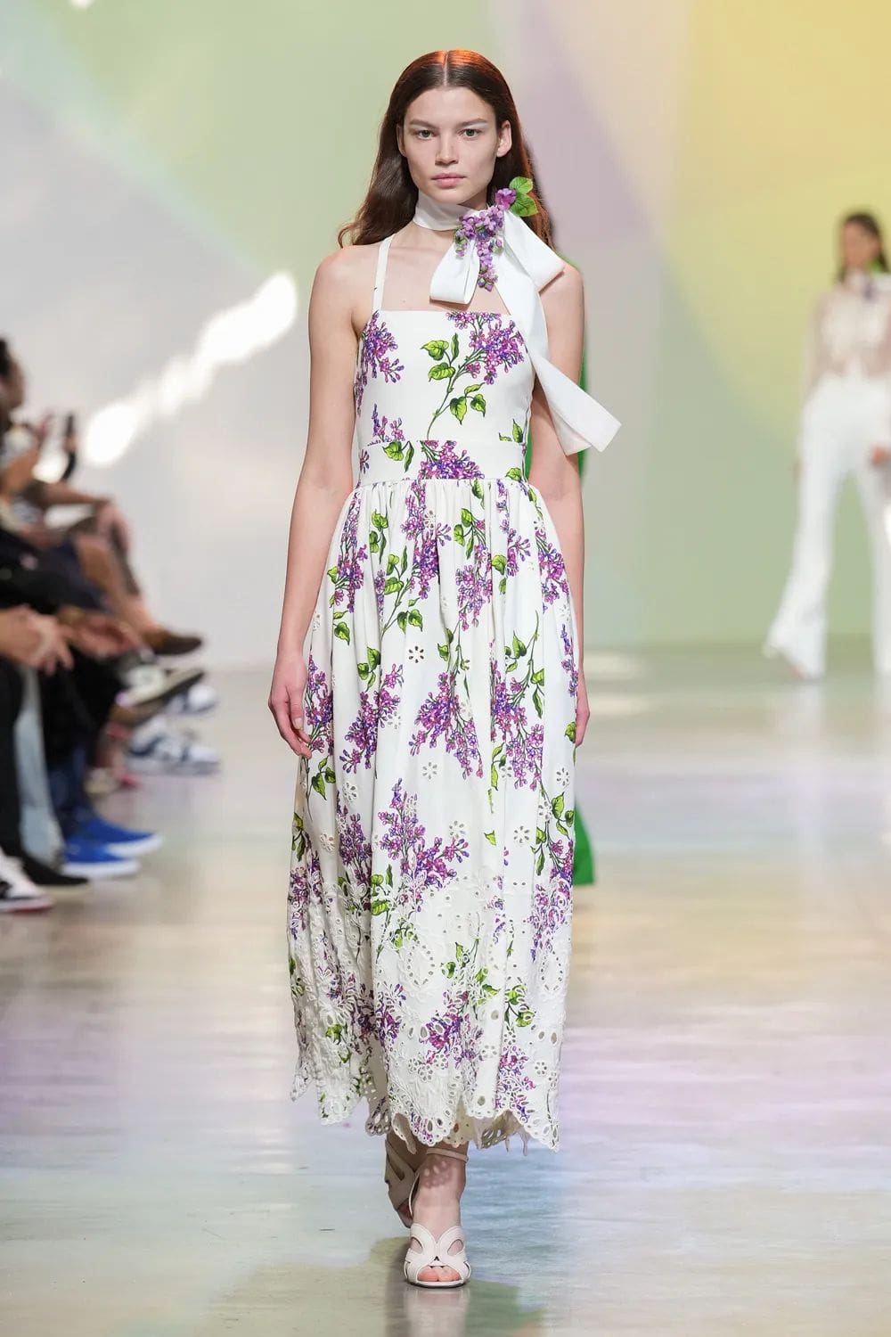 Elie Saab Primavera Verão 2023 Runway revista
