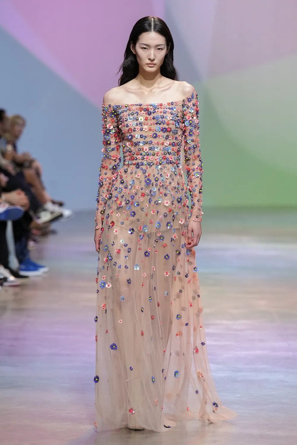 Elie Saab Primavera Verão 2023 Runway revista