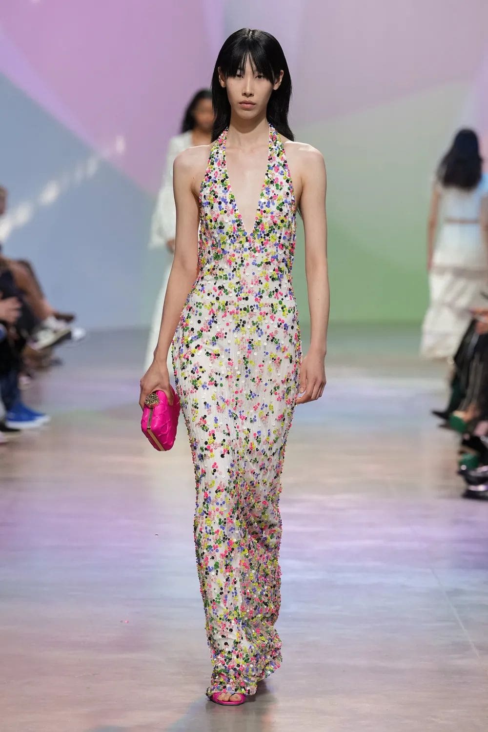 Elie Saab Primavera Verão 2023 Runway revista