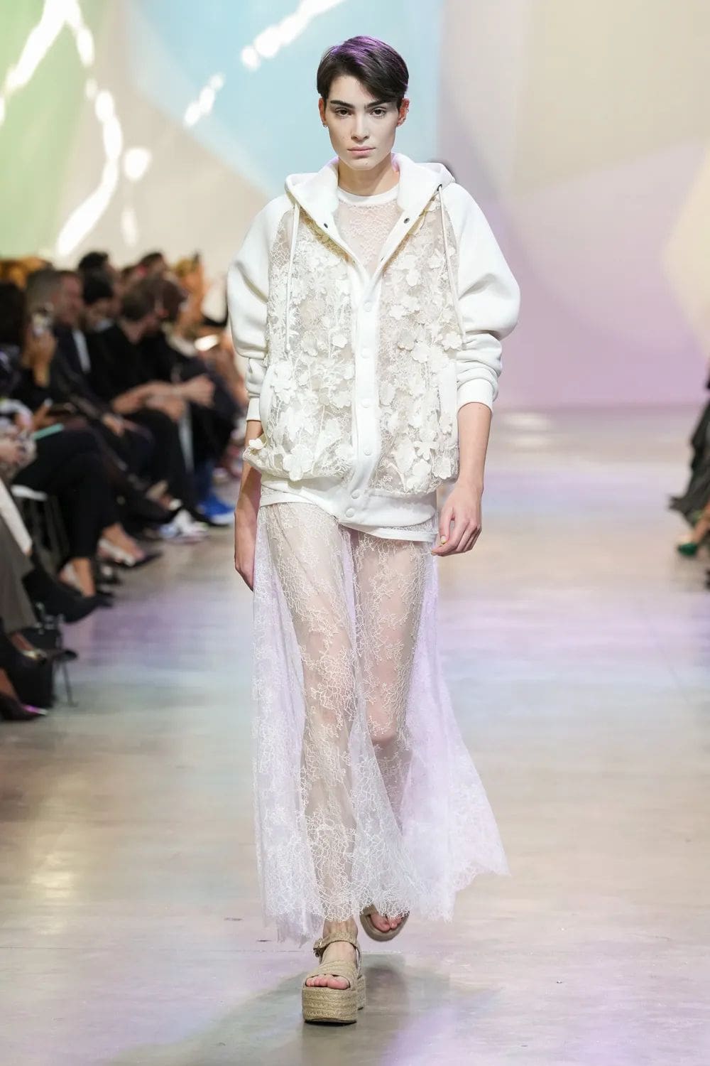 Elie Saab Primavera Verão 2023 Runway revista