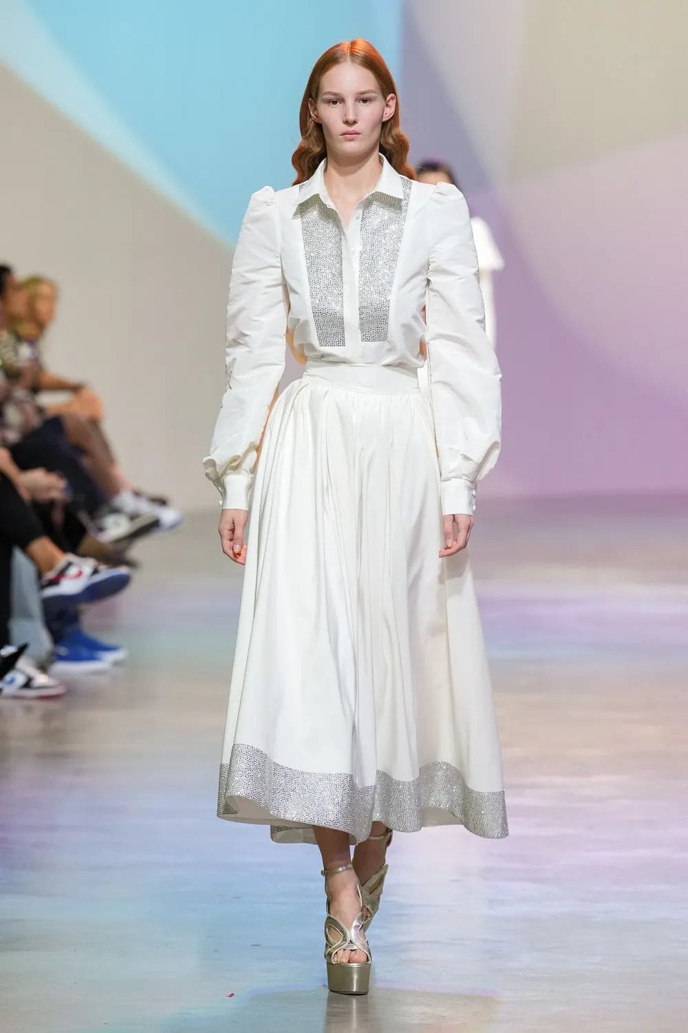 Elie Saab Primavera Verão 2023 Runway revista