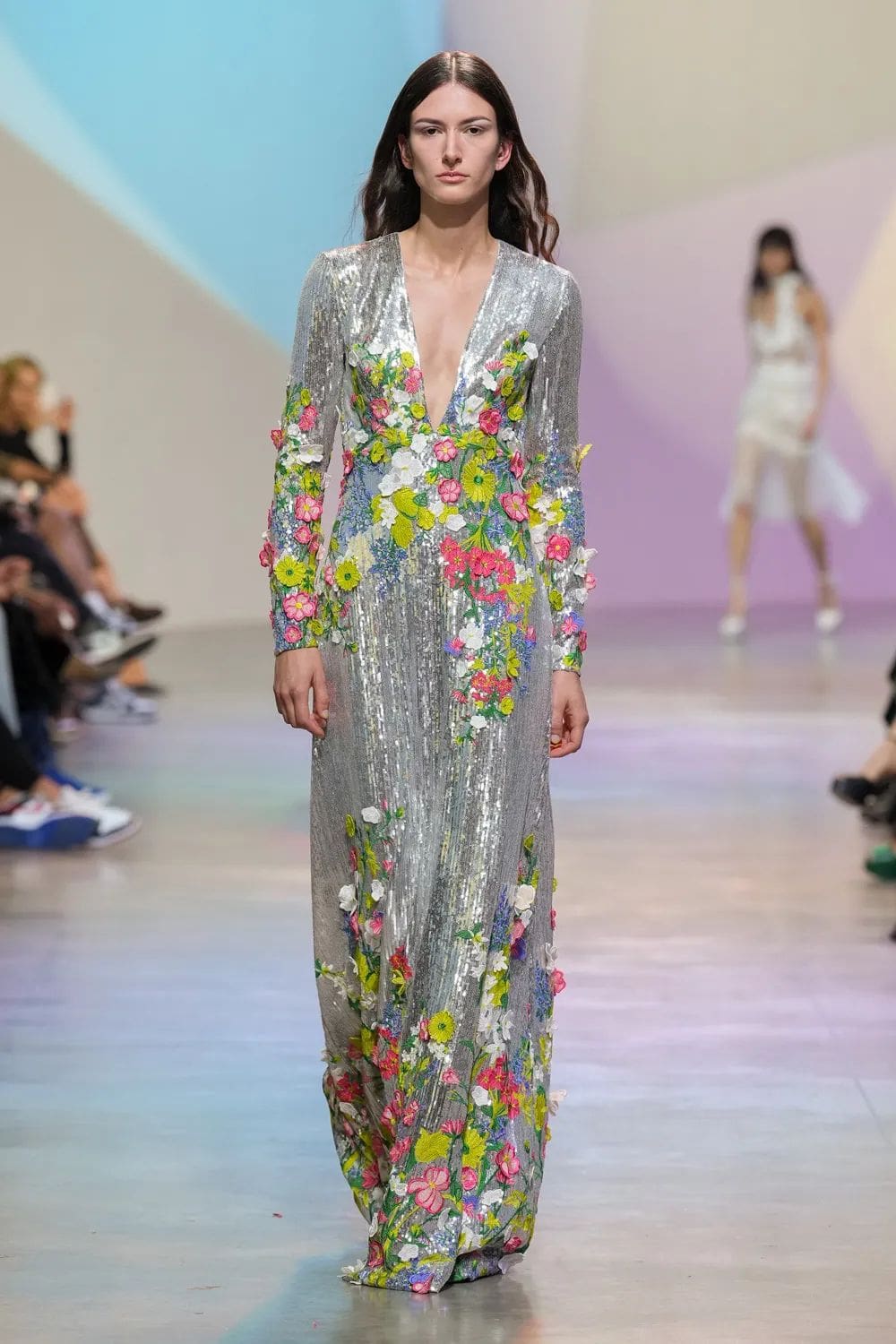 Elie Saab Primavera Verão 2023 Runway revista
