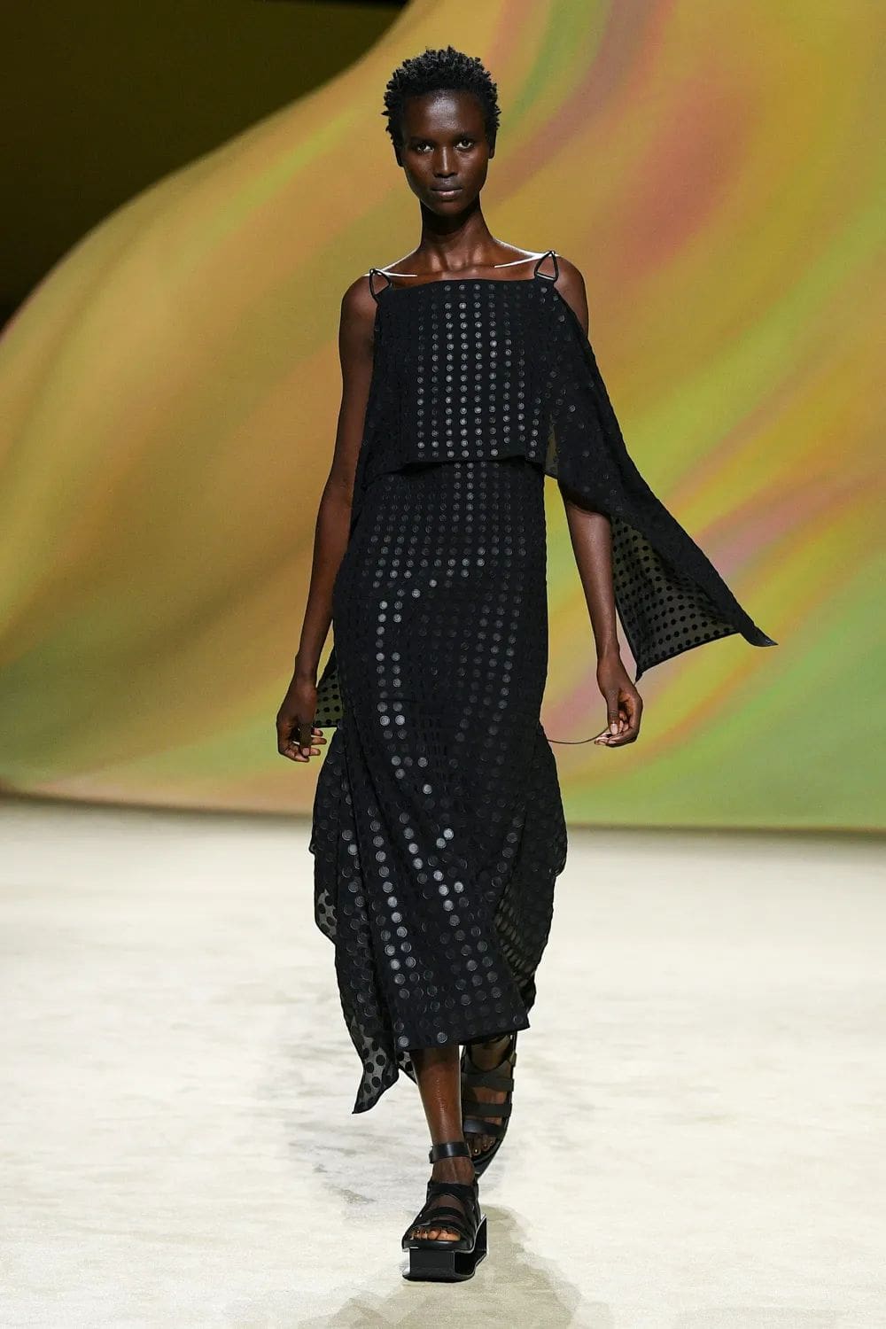 Hermès Primavera Estate 2023 Runway 37 Magazine