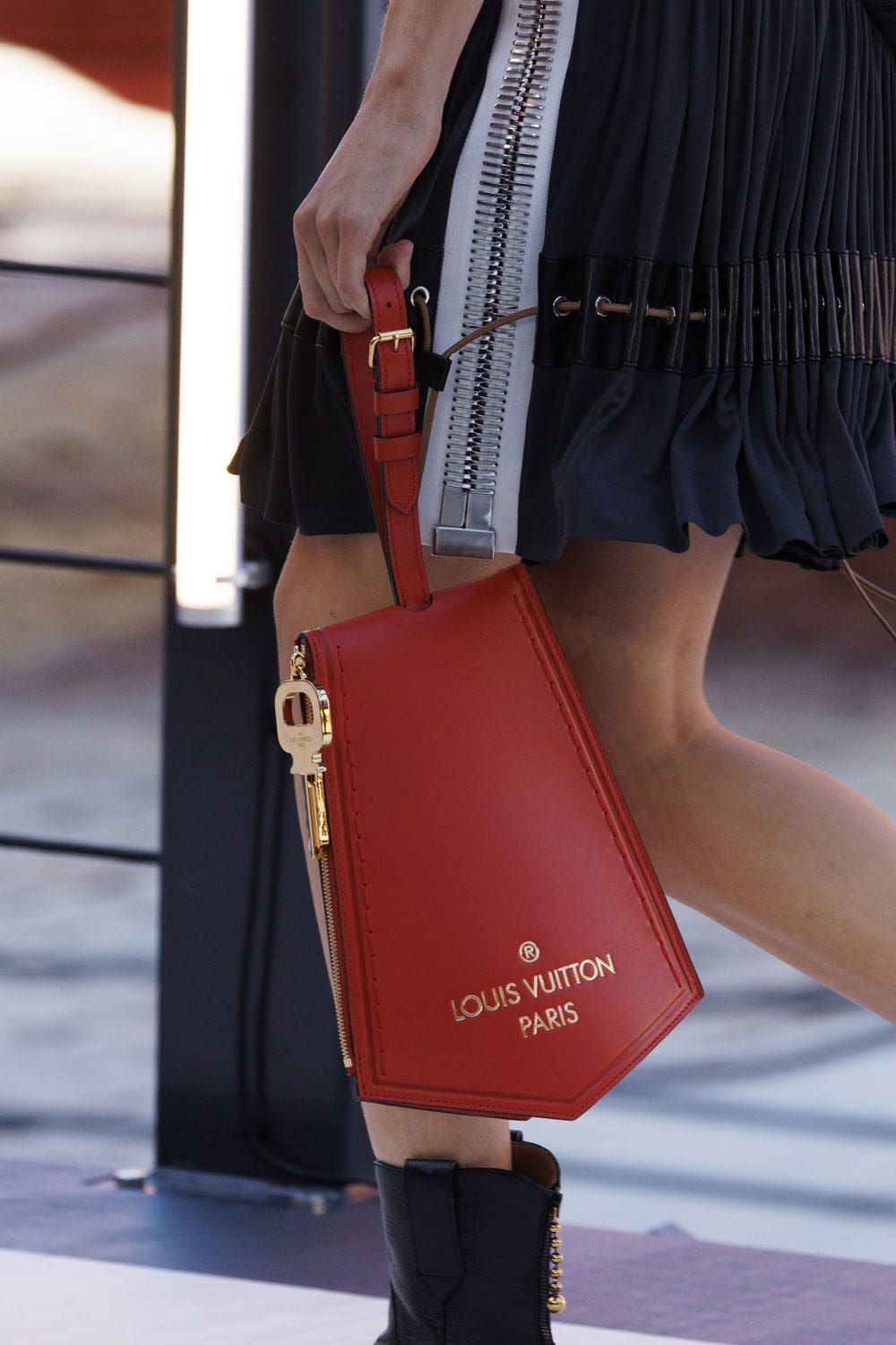 Louis Vuitton Spring Summer 2023 Details Women Runway Magazine 16