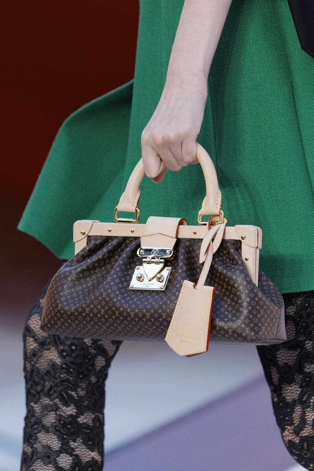 Louis Vuitton Spring Summer 2023 Details Women Runway Magazine 19