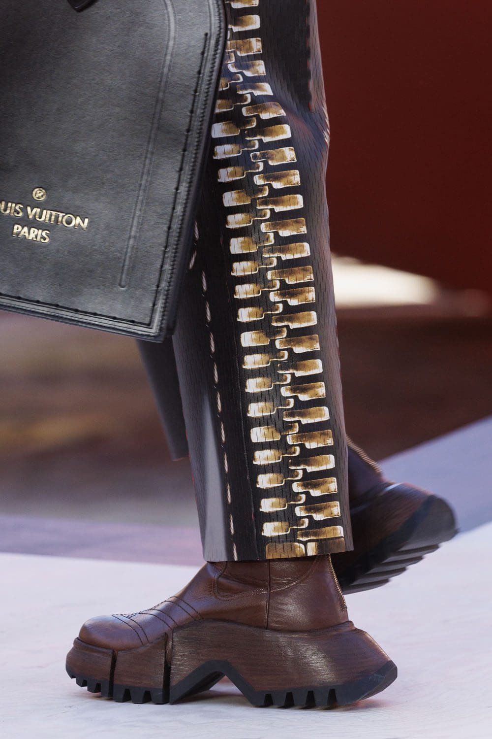 Louis Vuitton Spring Summer 2023 Details Women Runway Magazine 3
