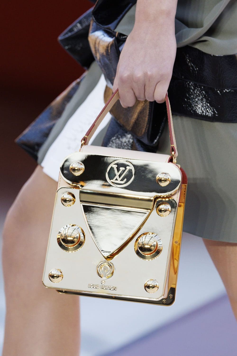 Louis Vuitton Spring Summer 2023 Details Women Runway Magazine 39