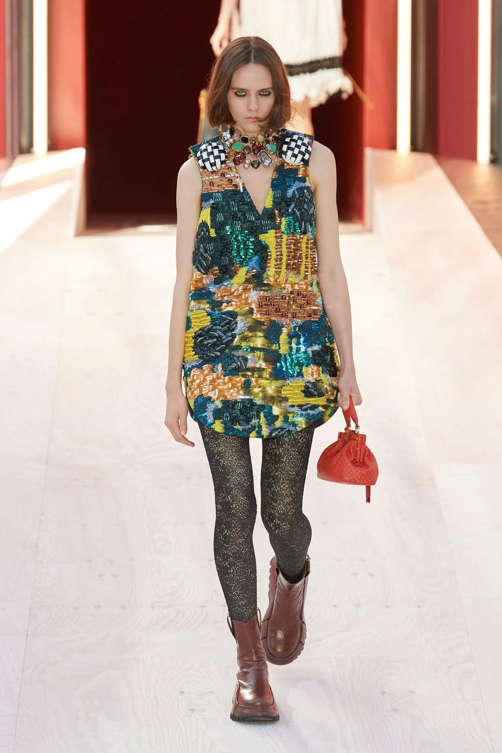 Louis Vuitton Spring Summer 2023 Runway Magazine 17