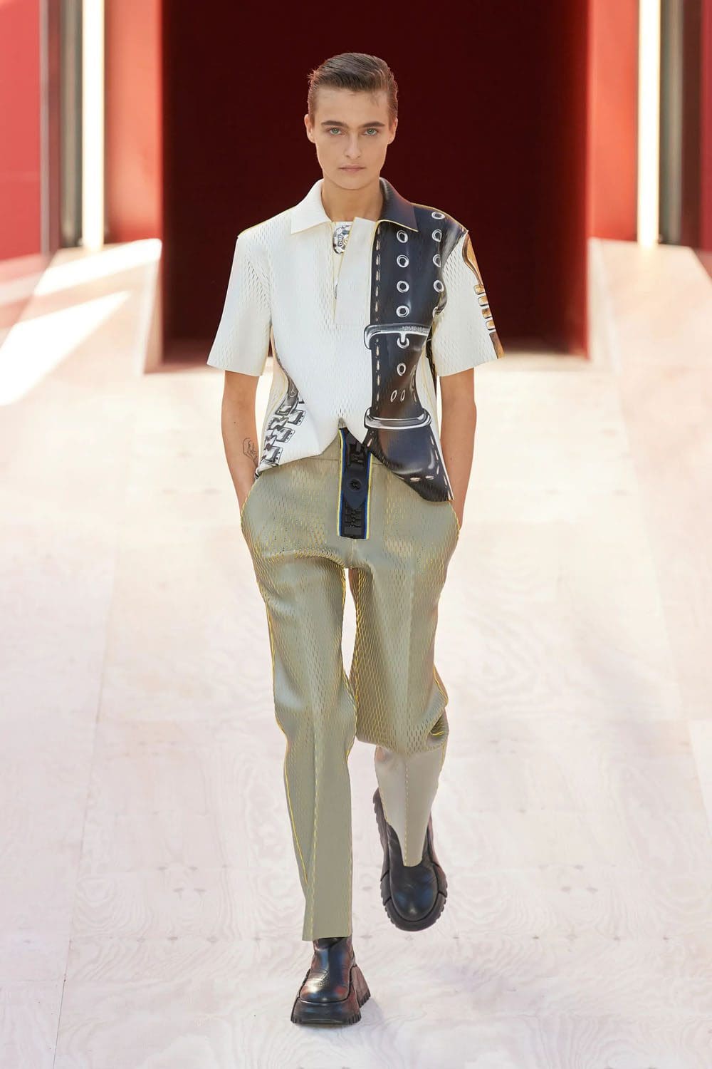 Louis Vuitton Spring Summer 2023 Runway Magazine 8