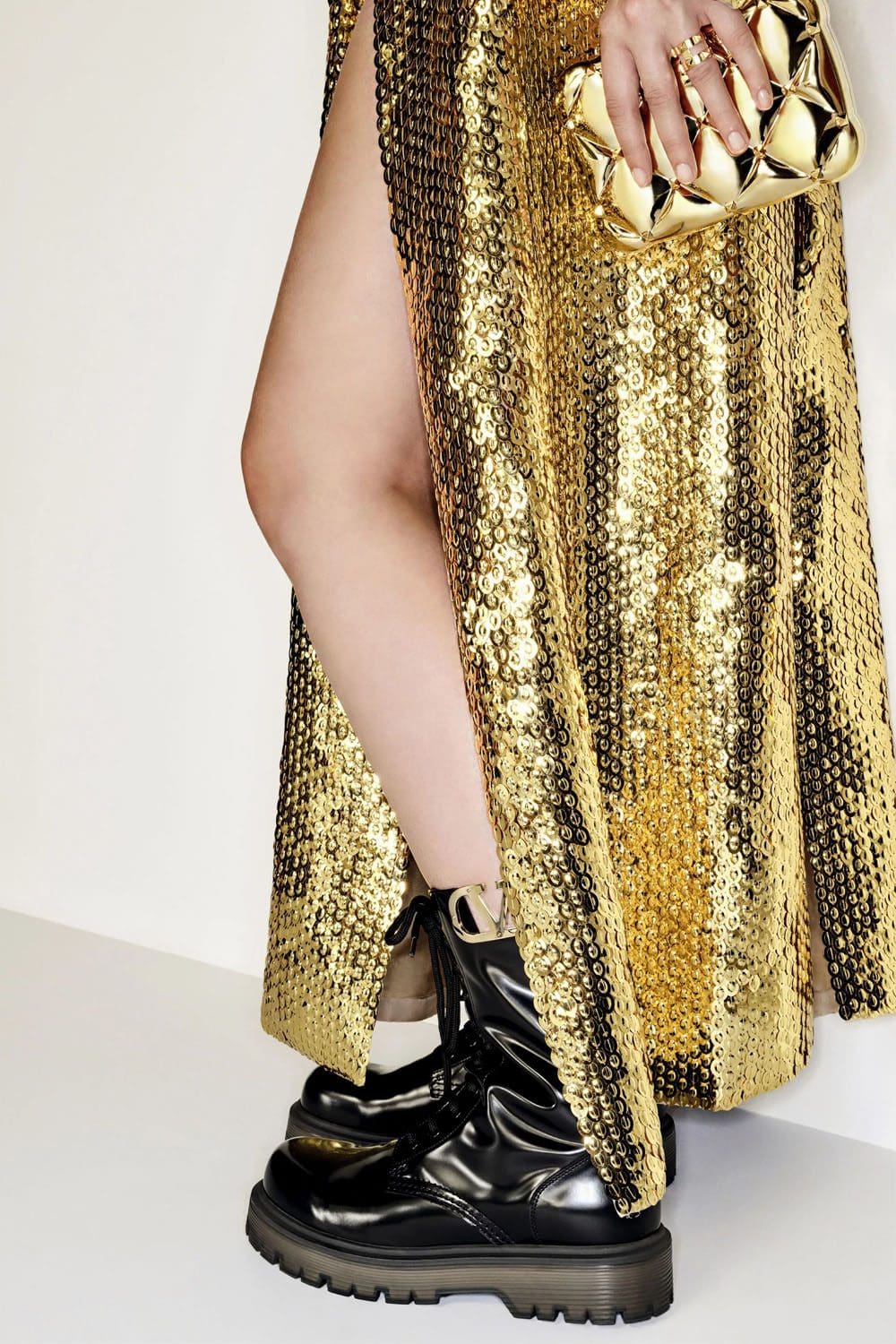 Valentino Resort 2023 Runway Magazine 21