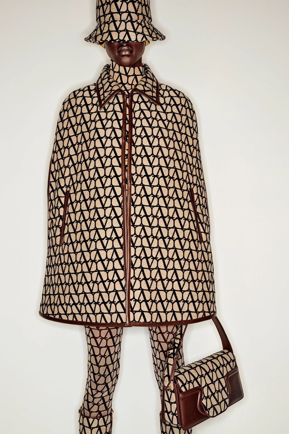Valentino Resort 2023 Runway Magazine 34