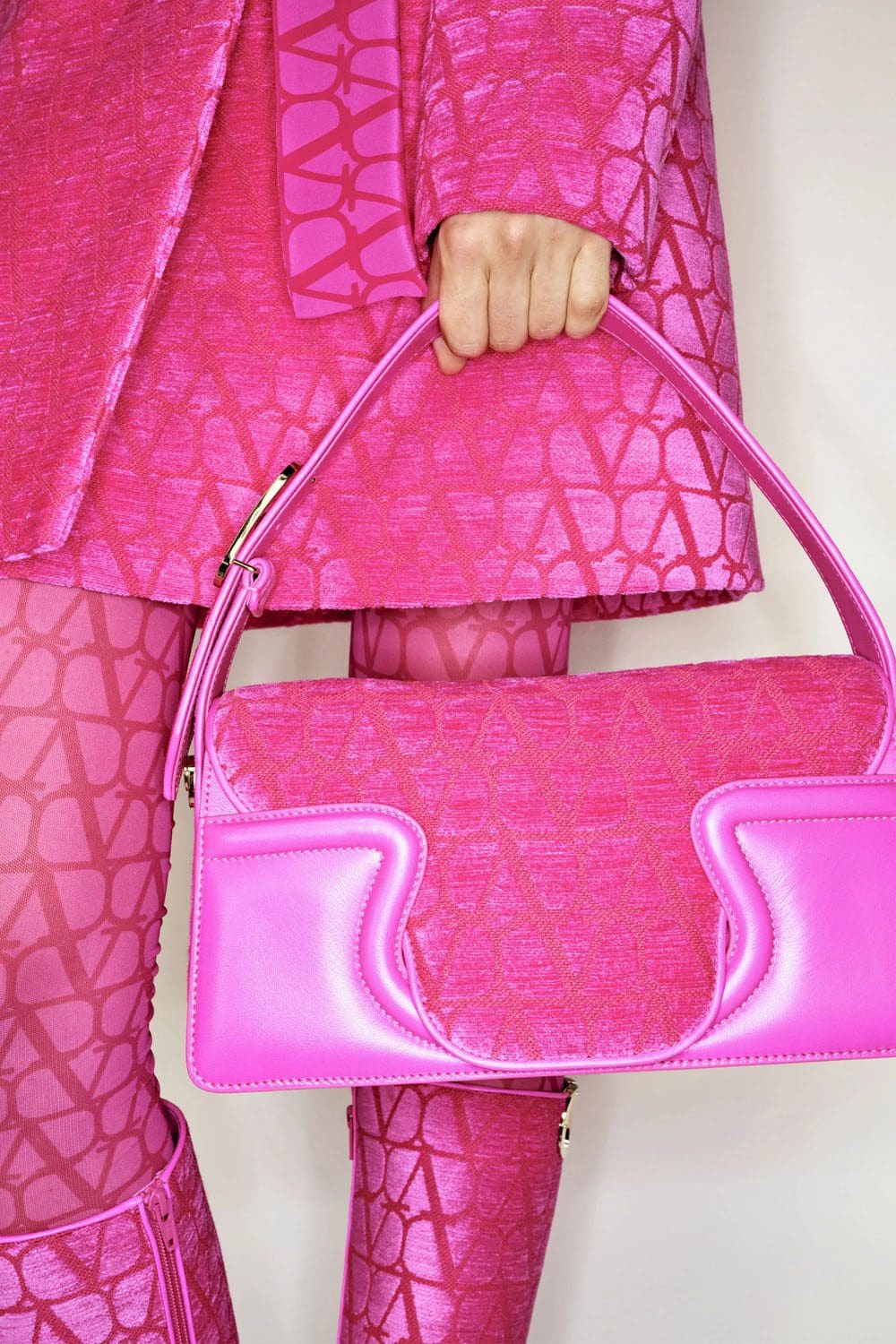 Valentino Resort 2023 Runway Magazine 39