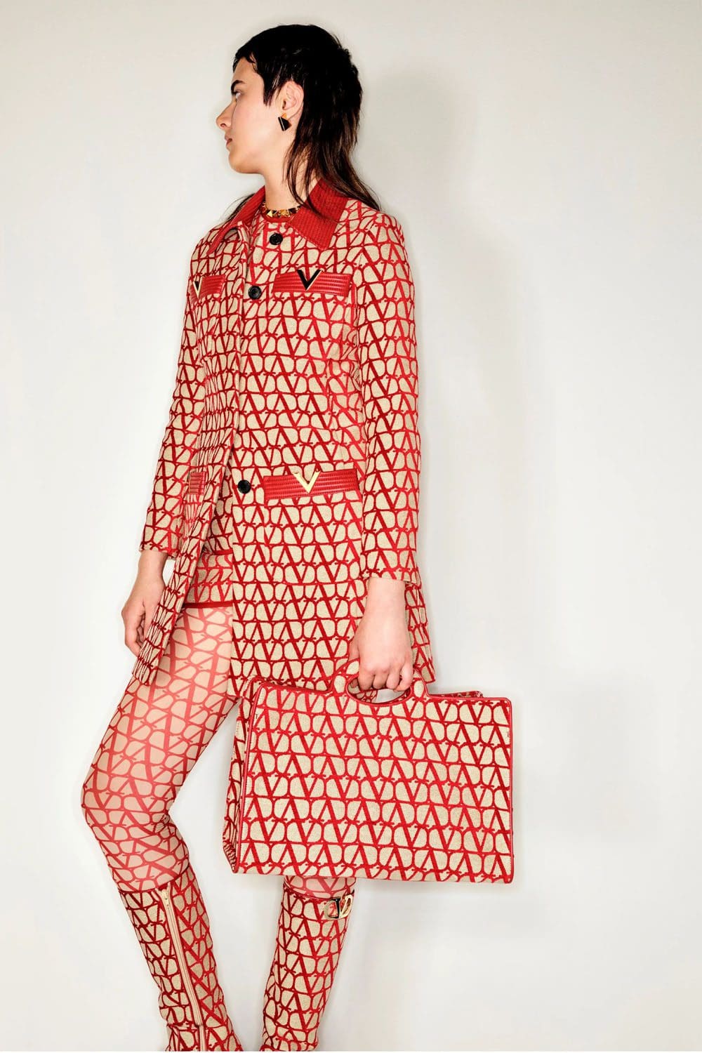 Valentino Resort 2023 Runway Magazine 44