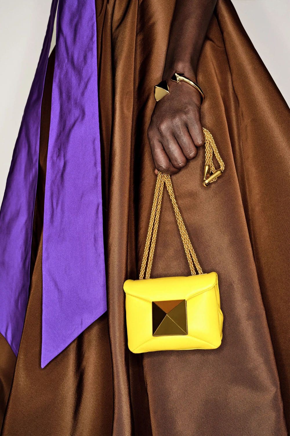 Valentino Resort 2023 Runway Magazine 77