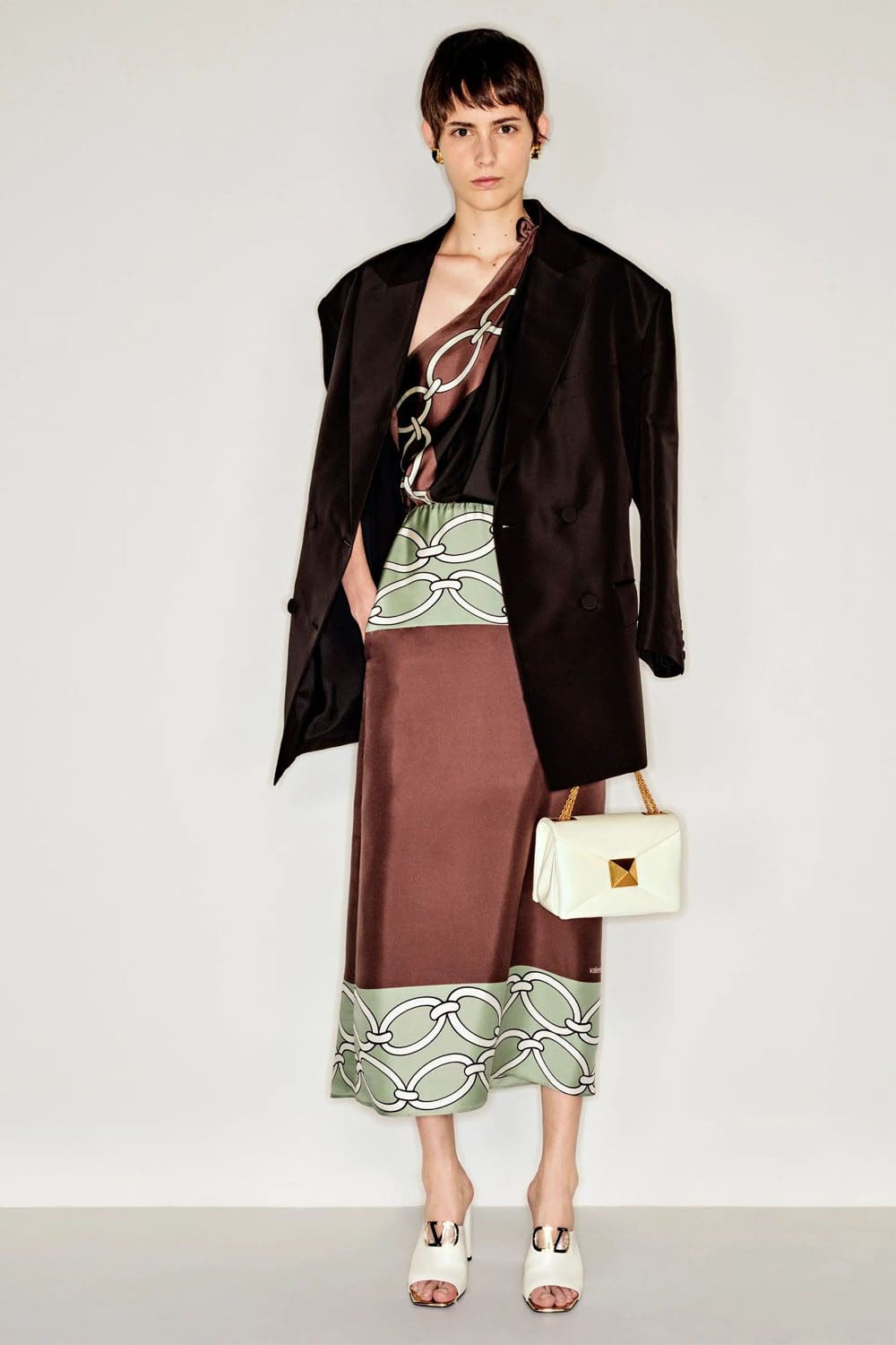 Valentino Resort 2023 Runway Magazine 87