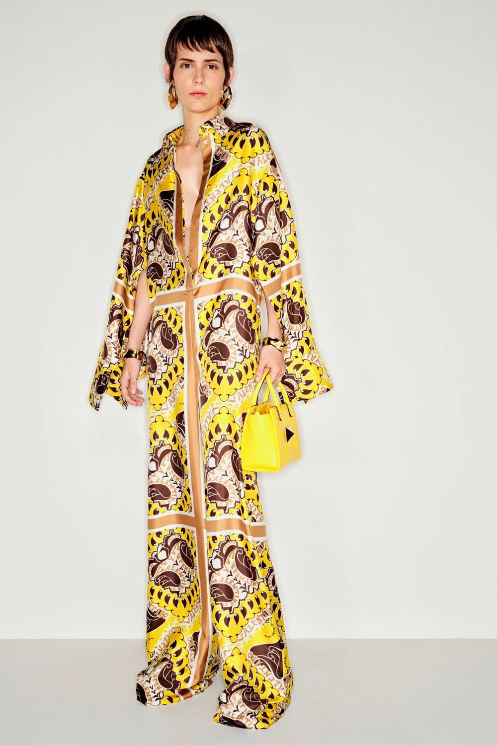 Valentino Resort 2023 Runway Magazine 96