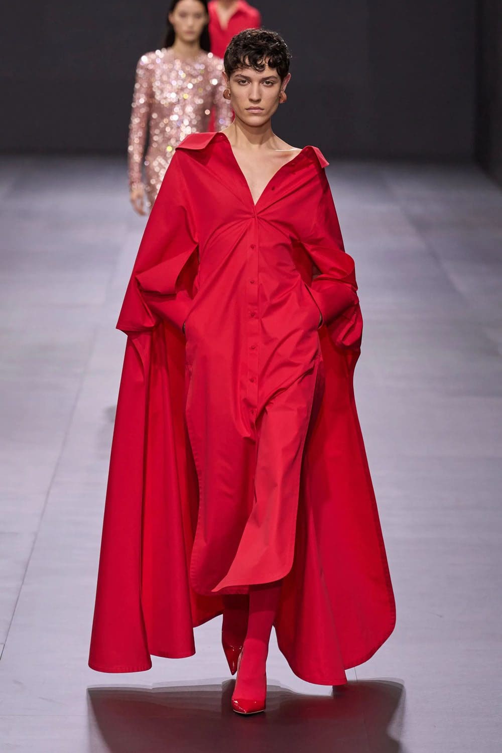 Valentino Printemps Été 2023 Prêt à porter Runway Magazine 26