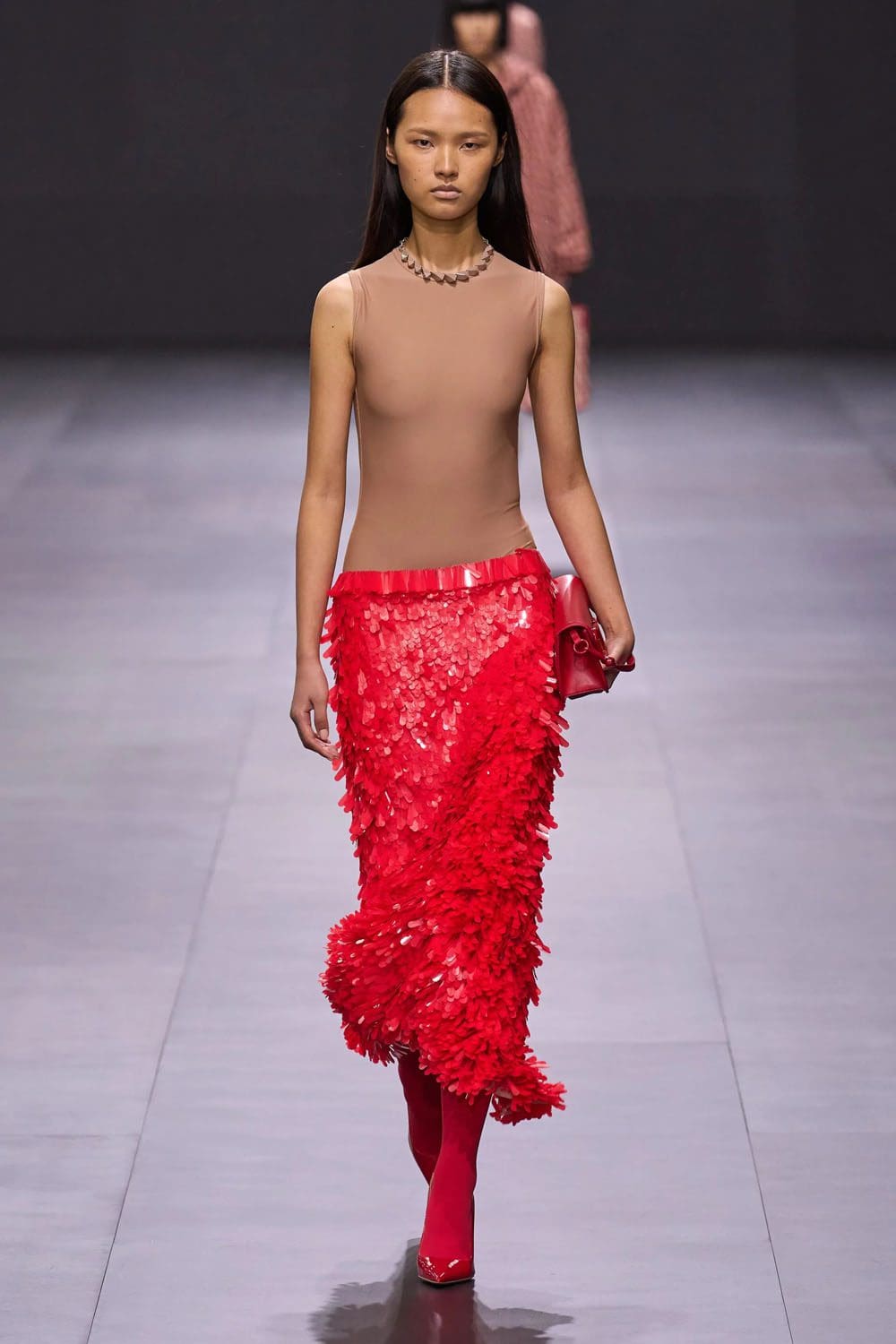 Valentino Printemps Été 2023 Prêt à porter Runway Magazine 29