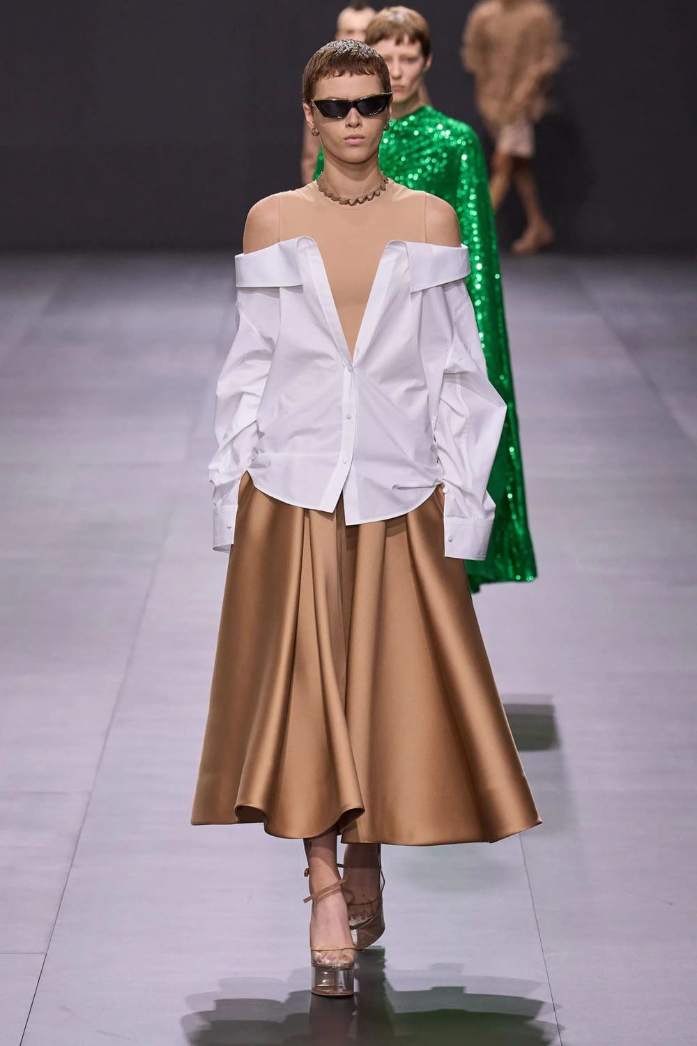 Valentino Printemps Été 2023 Prêt à porter Runway Magazine 51