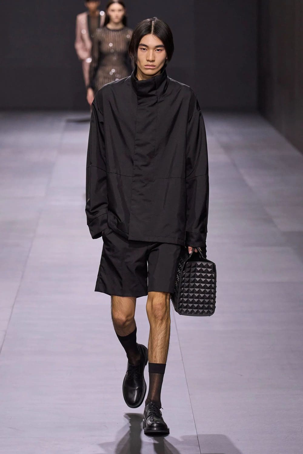 Valentino Printemps Été 2023 Prêt à porter Runway Magazine 63