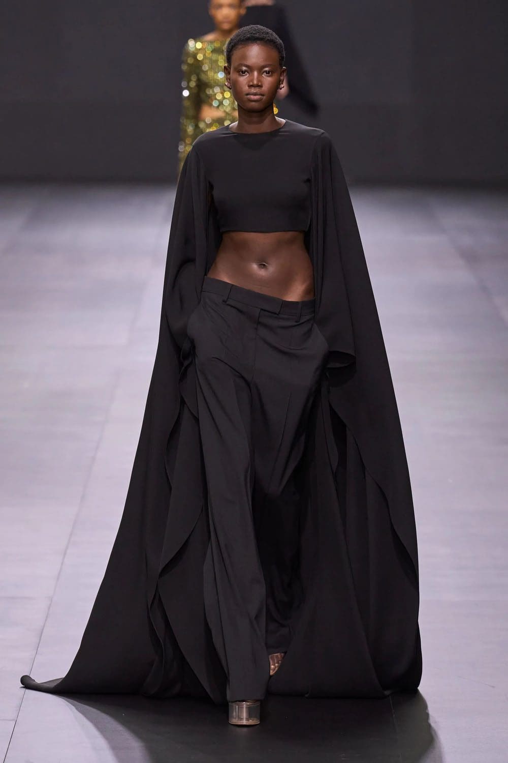 Valentino Printemps Été 2023 Prêt à porter Runway Magazine 76