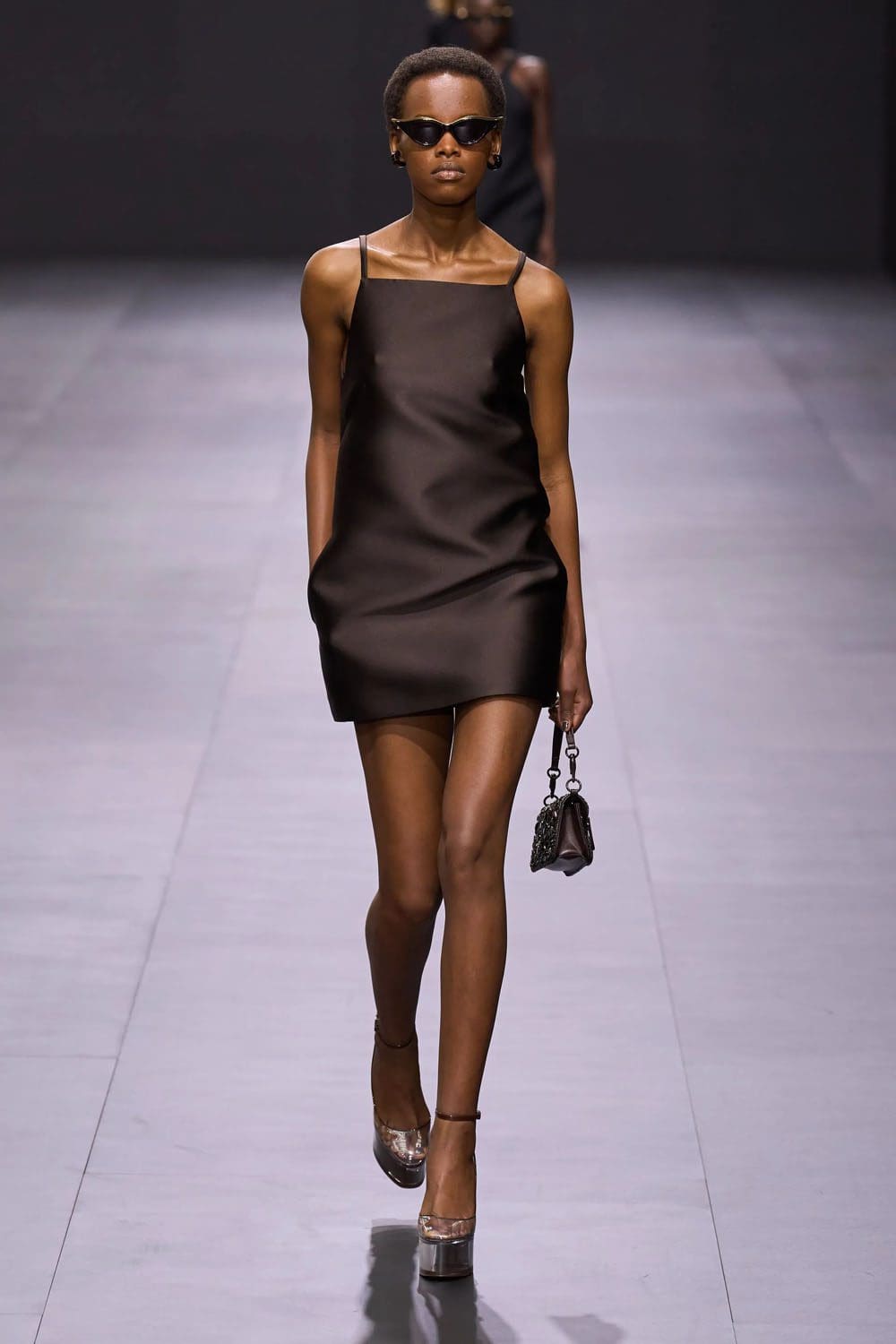 Valentino Printemps Été 2023 Prêt à porter Runway Magazine 9
