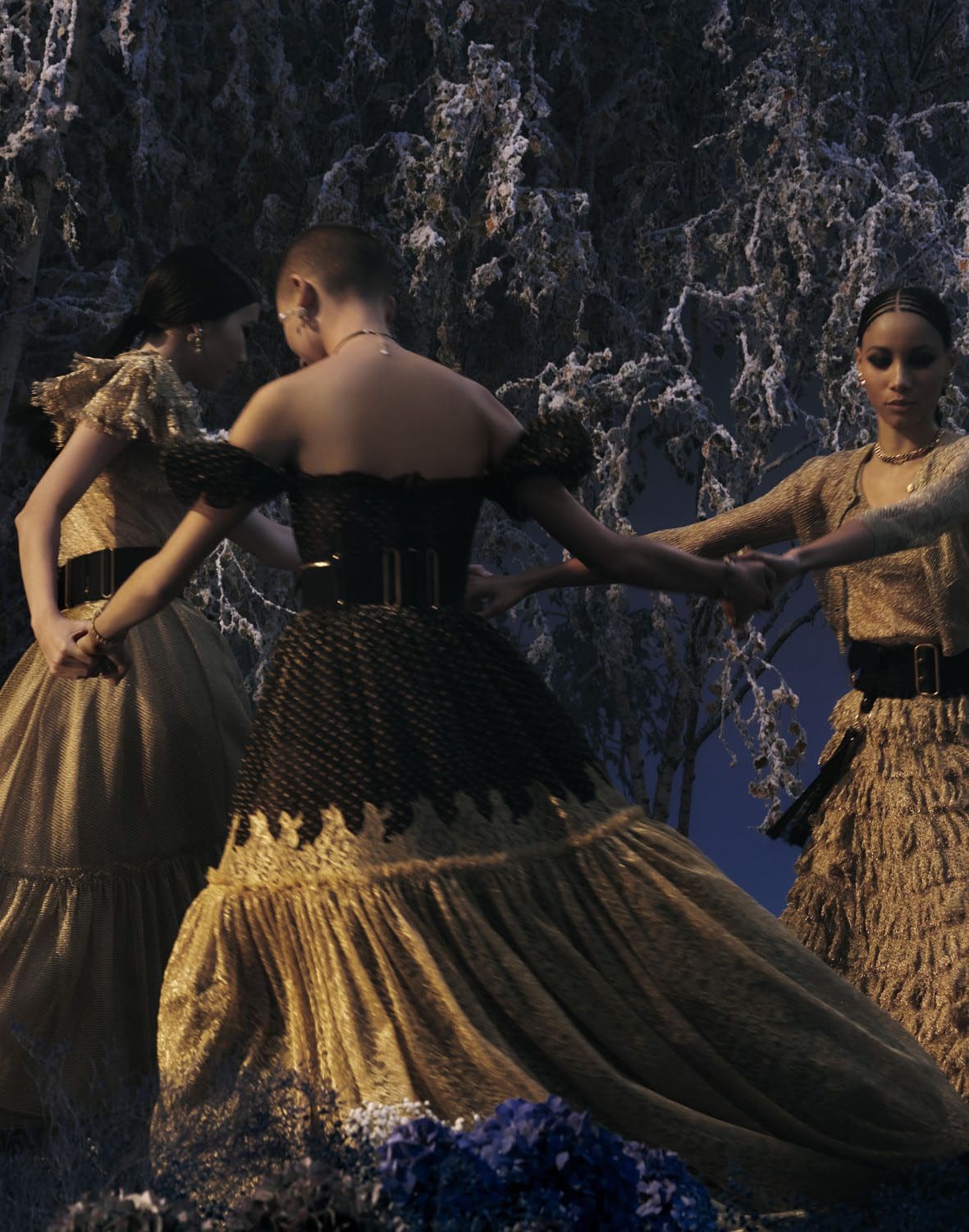 DIOR Christmas 2022 Women Rose des Vents © Elina Kechechiva9