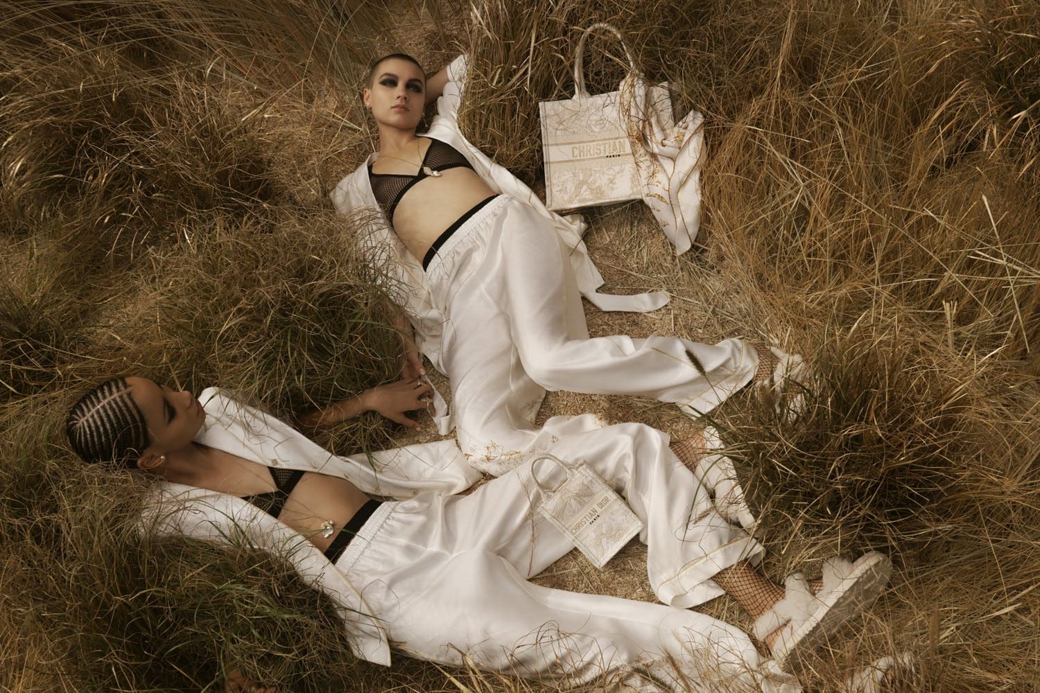 DIOR Christmas 2022 Women Savannah © Elina Kechechiva5