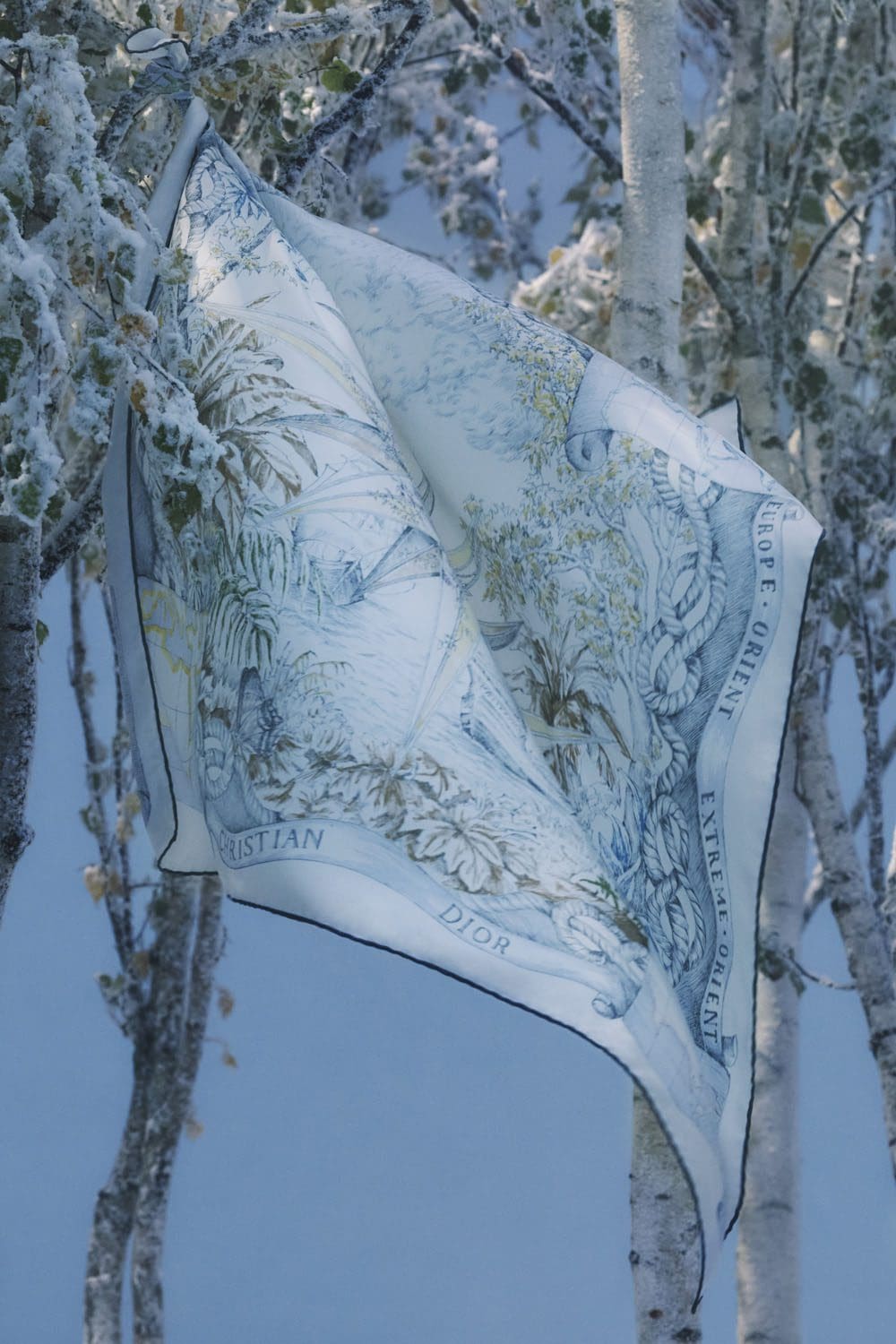 DIOR Christmas 2022 Women Siberia © Elina Kechechiva4