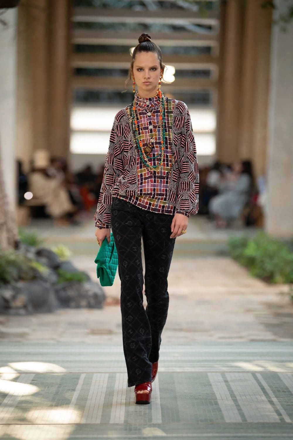 シャネル ダカール プレフォール 2023 Runway 雑誌14