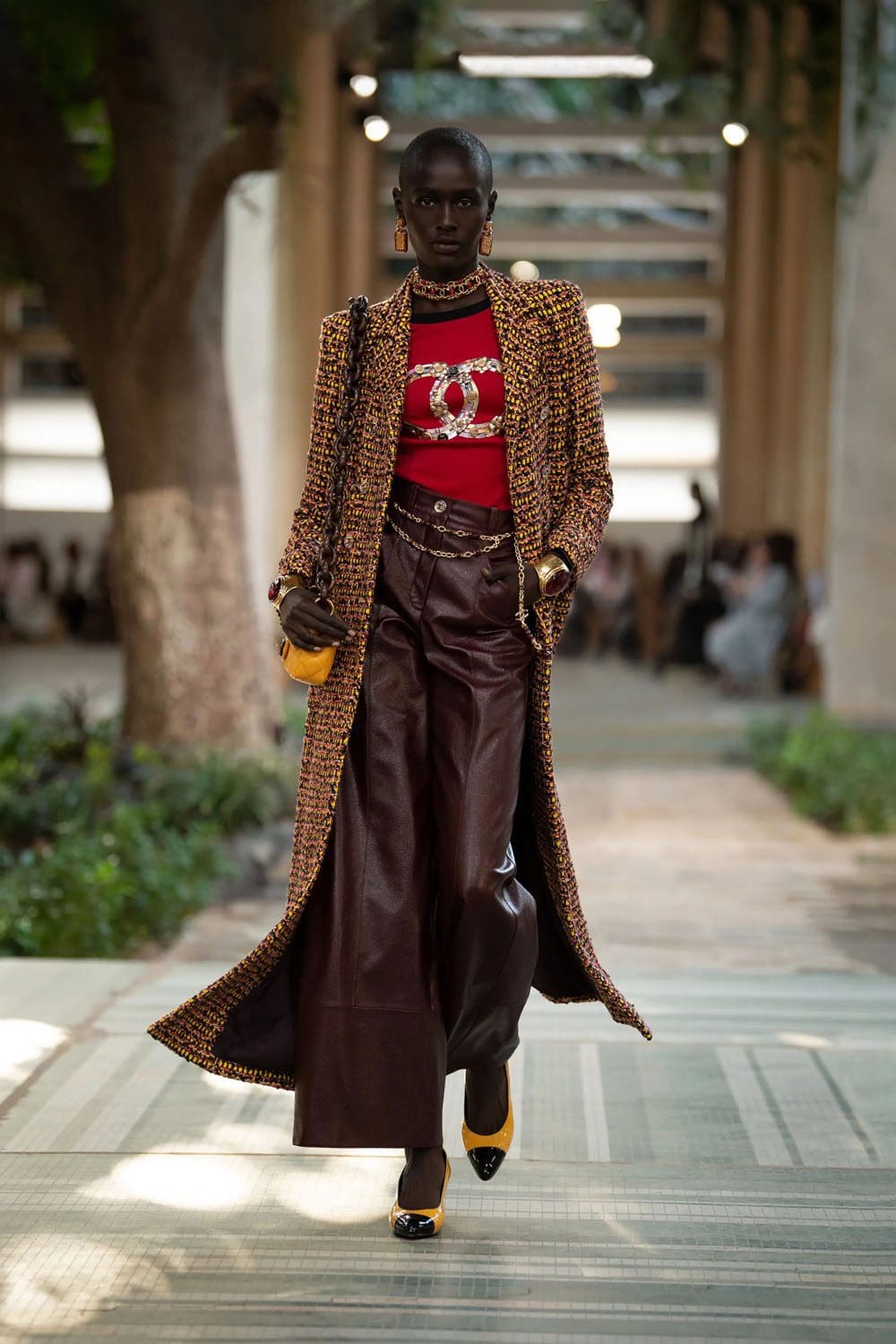 シャネル ダカール プレフォール 2023 Runway 雑誌23