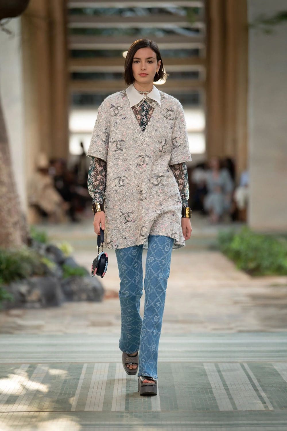 シャネル ダカール プレフォール 2023 Runway 雑誌35