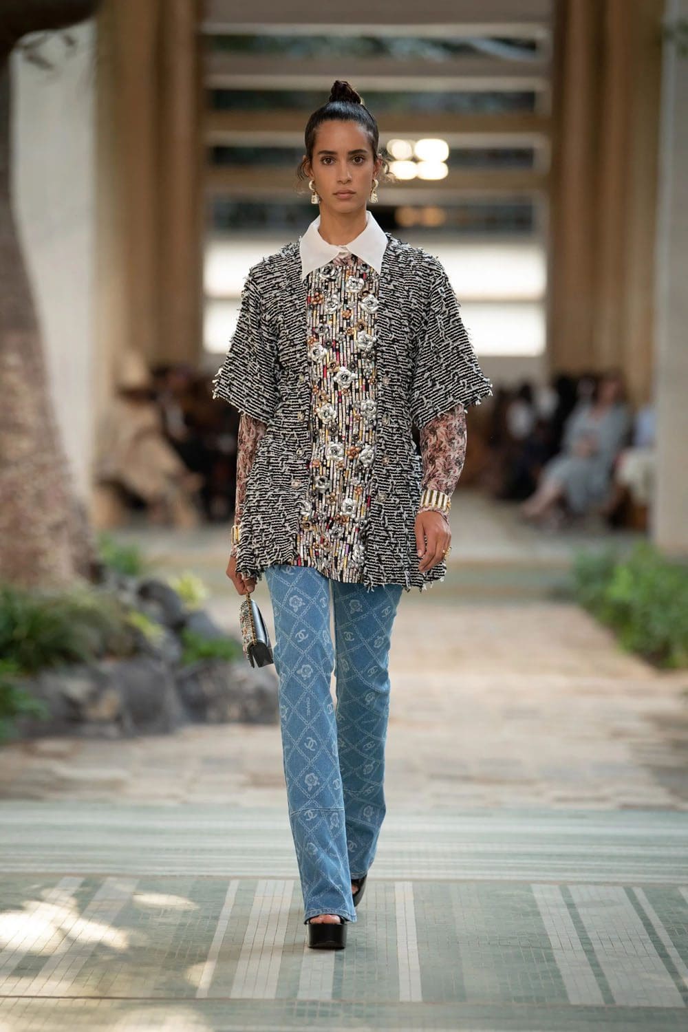シャネル ダカール プレフォール 2023 Runway 雑誌36