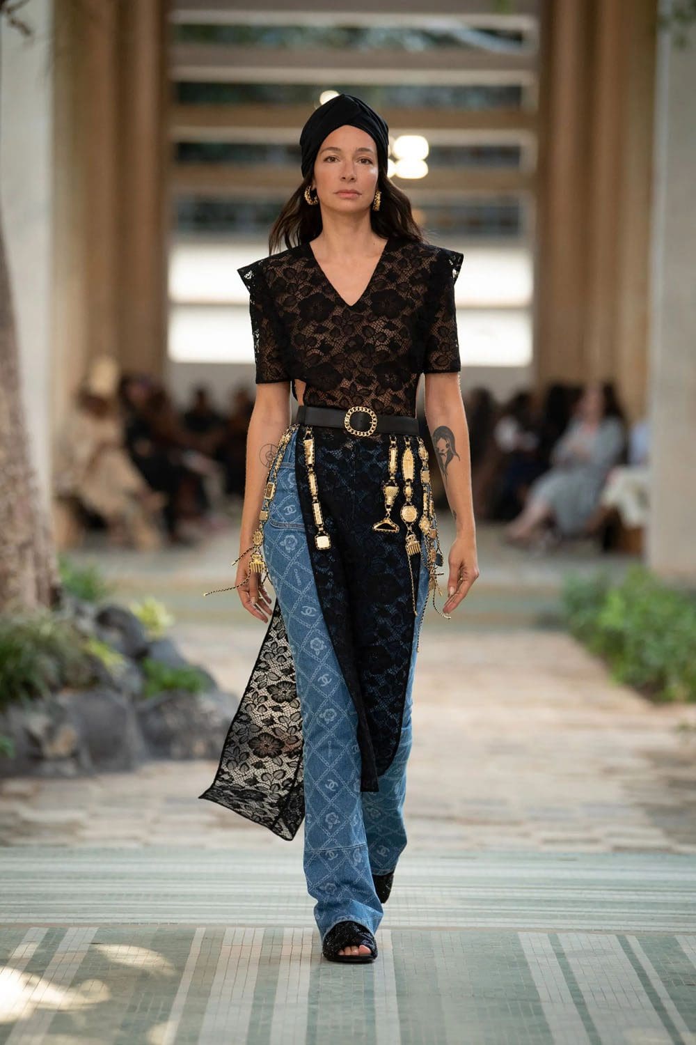 シャネル ダカール プレフォール 2023 Runway 雑誌39
