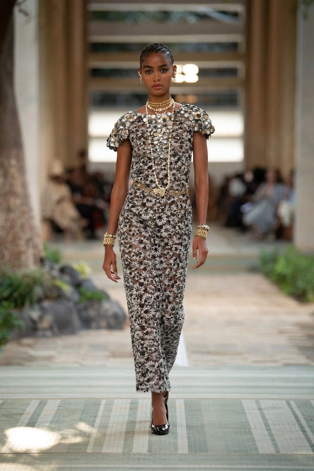 シャネル ダカール プレフォール 2023 Runway 雑誌53
