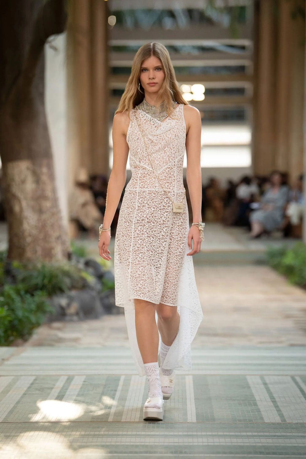 シャネル ダカール プレフォール 2023 Runway 雑誌54