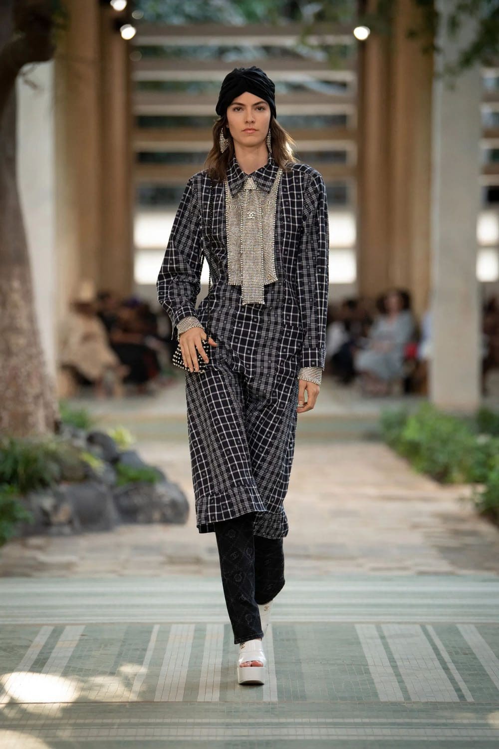 シャネル ダカール プレフォール 2023 Runway 雑誌60
