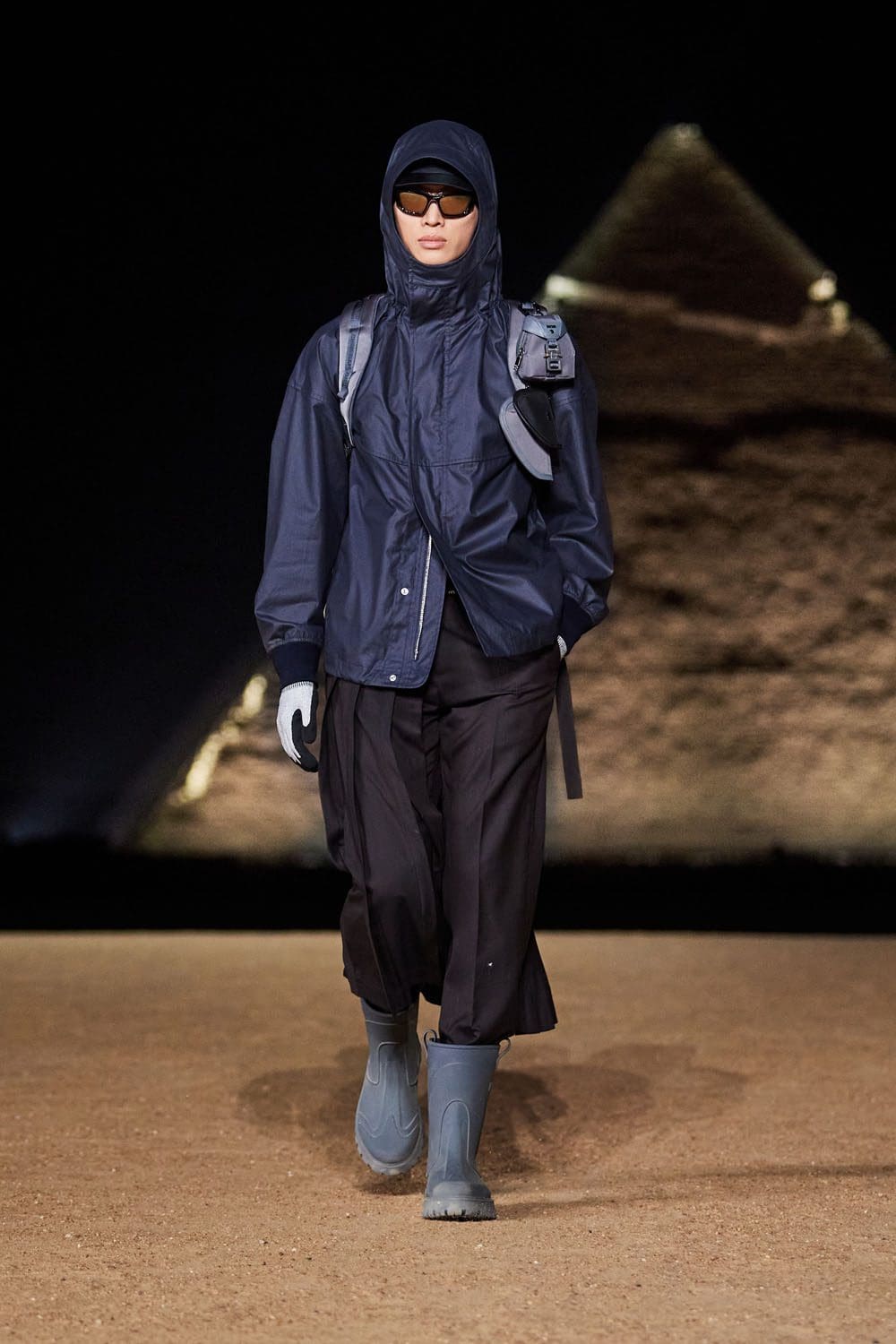 Dior Hombres Egipto Pirámides De Giza Pre Otoño 2023 Runway Magazine 62
