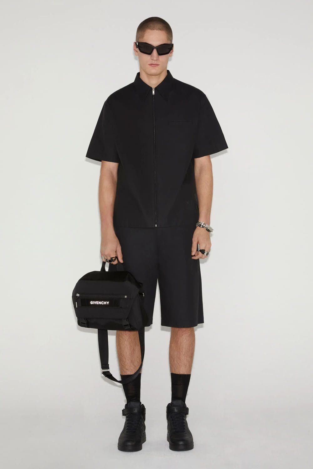Givenchy Pre Fall 2023 Runway Magazine 27