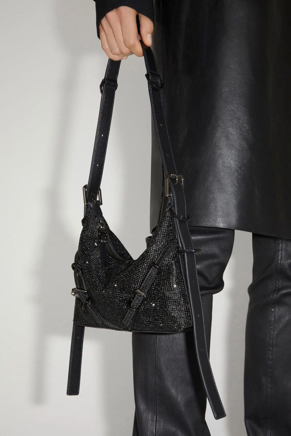 Givenchy Pre Fall 2023 Runway Magazine 34