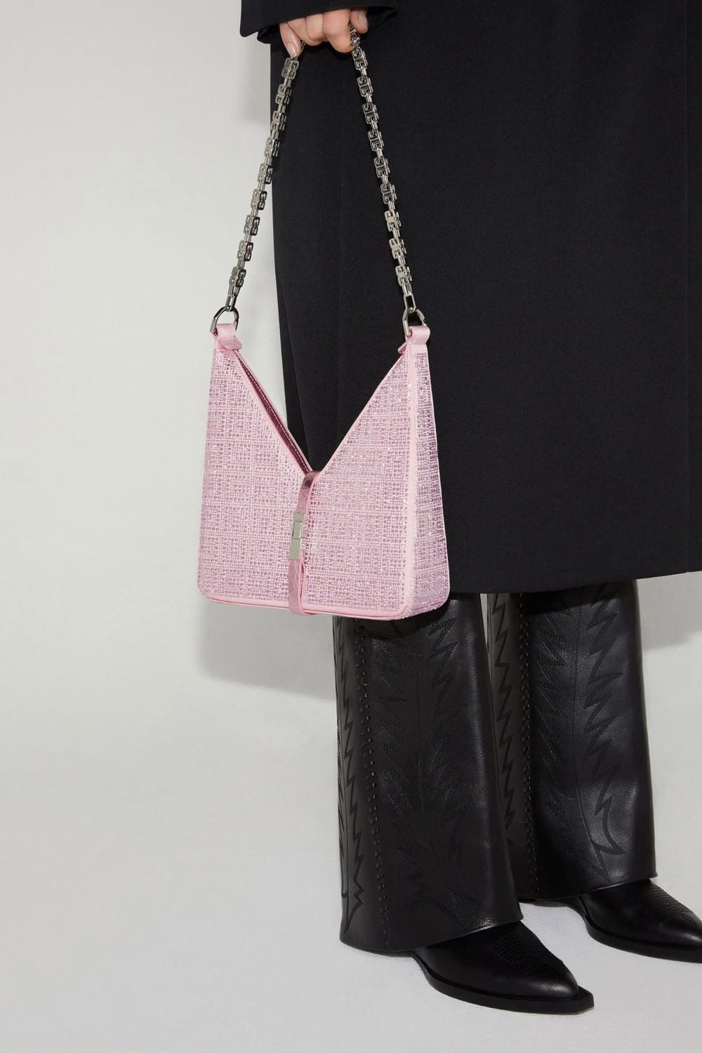 Givenchy Pre Fall 2023 Runway Magazine 42