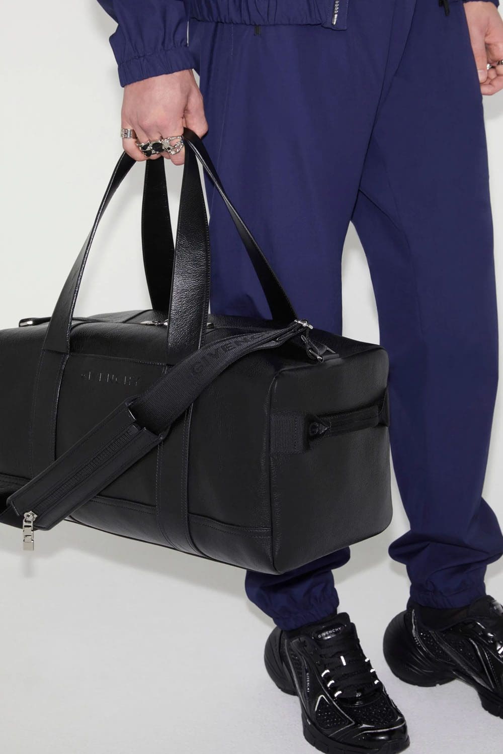 Givenchy Pre Fall 2023 Runway Magazine 44