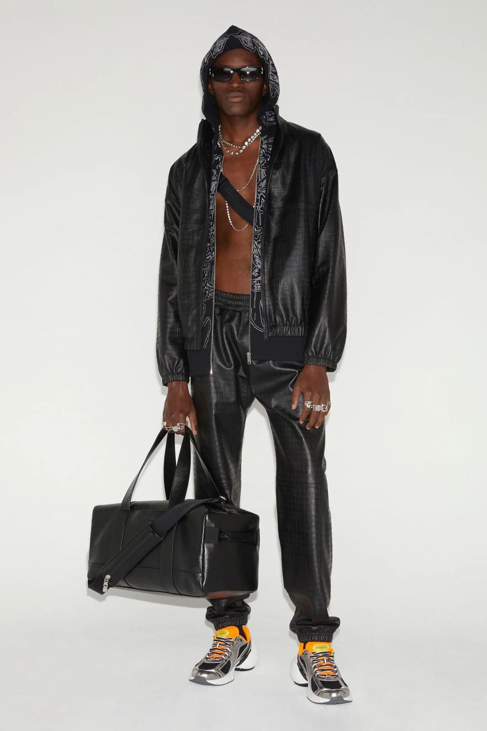 Givenchy Pre Fall 2023 Runway Magazine 74
